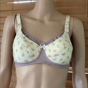 ANITA NURSING BEAUTIFUL BRA SIZE 34 C CUP‎
